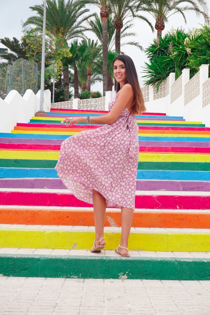 Nerja, escaleras de colores, fotos de instagram en Malaga